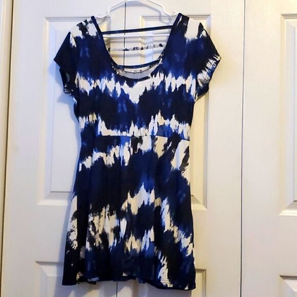 Bobbie Brooks ladies dress, medium - Picture 3 of 3